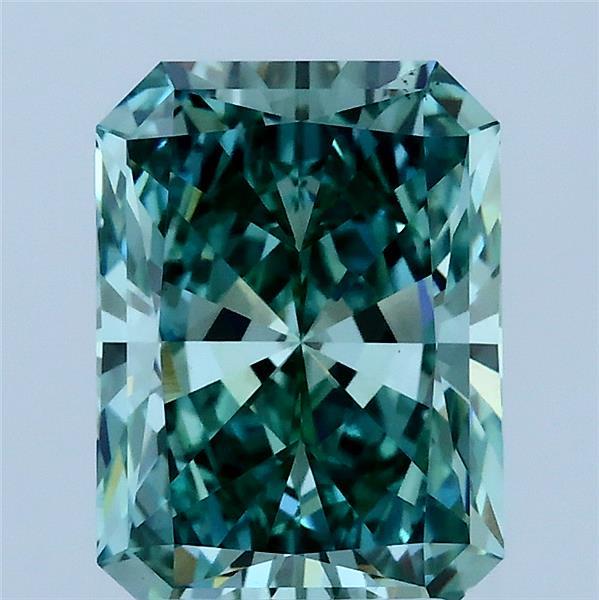 2.60 Carat Radiant Lab Grown Diamond, Fancy Vivid Green Color, VS1 Clarity